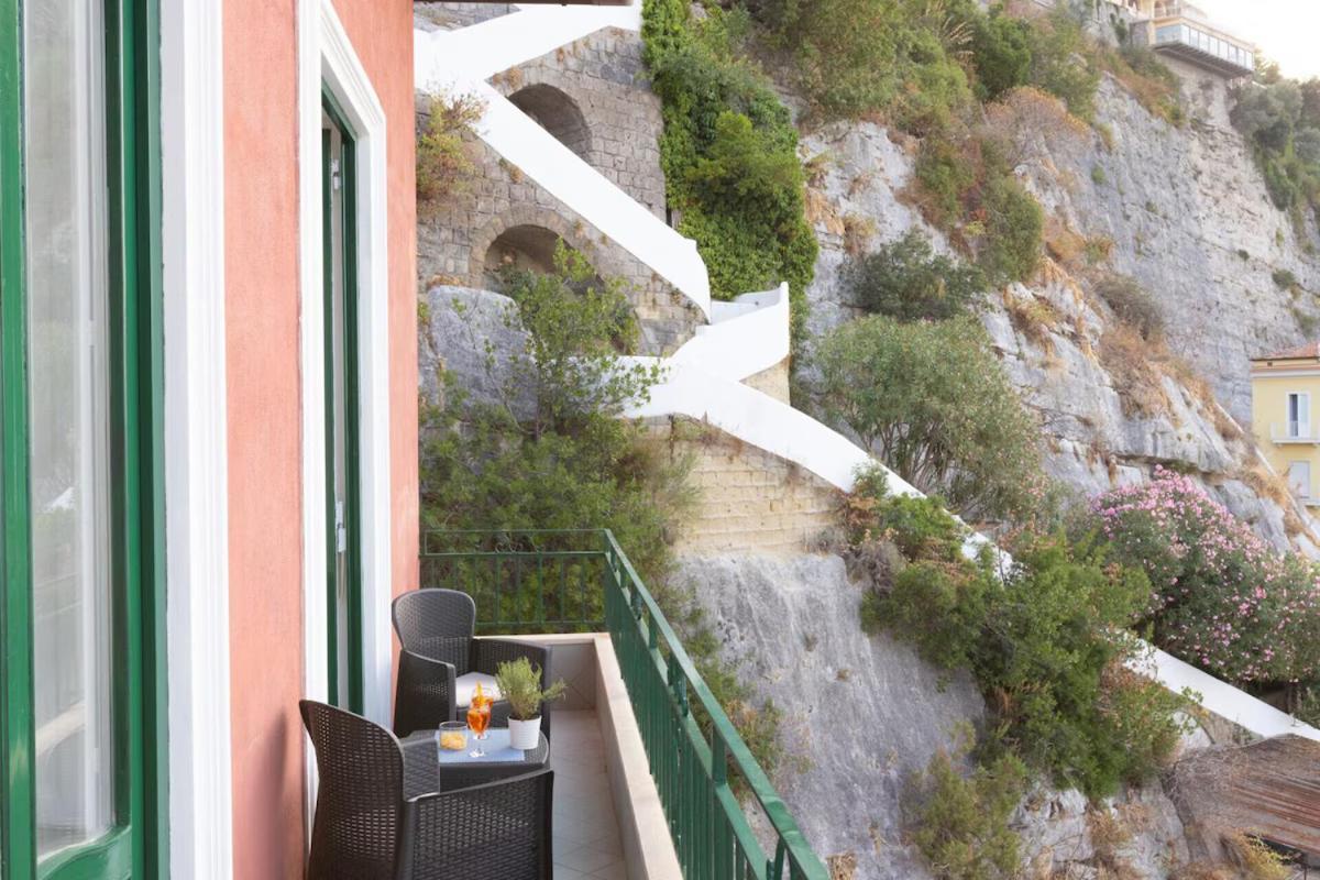Sorrentovibes - Seaview Home On The Beach & Amazing Views Terrace エクステリア 写真