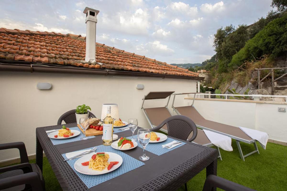 Sorrentovibes - Seaview Home On The Beach & Amazing Views Terrace エクステリア 写真