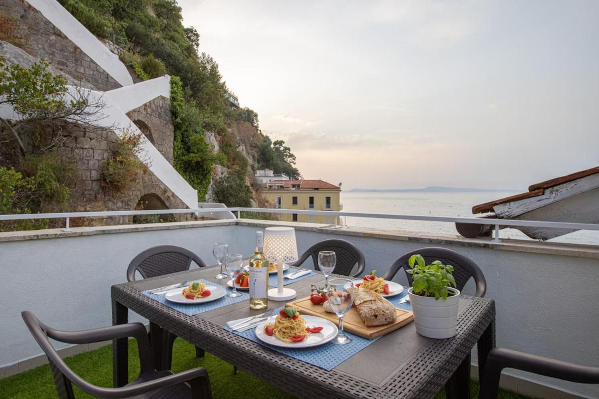 Sorrentovibes - Seaview Home On The Beach & Amazing Views Terrace エクステリア 写真
