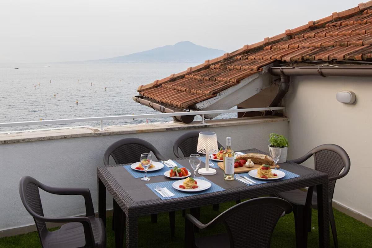 Sorrentovibes - Seaview Home On The Beach & Amazing Views Terrace エクステリア 写真